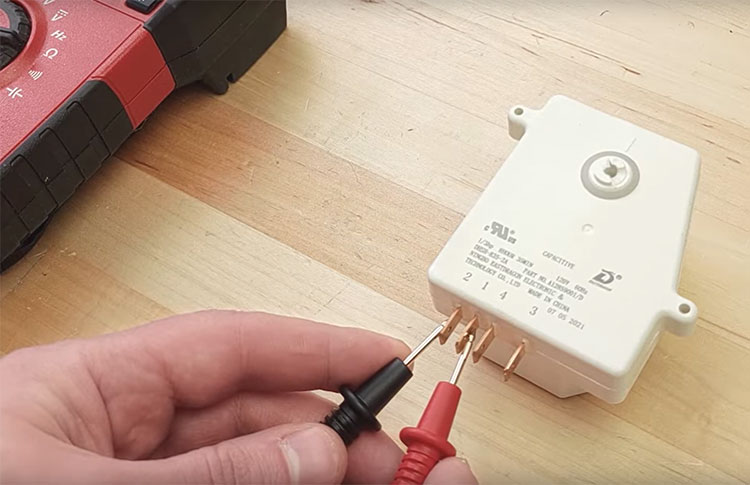 فحص تايمر الثلاجة