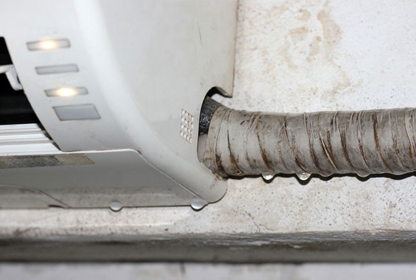 سبب نزول الماء من المكيف